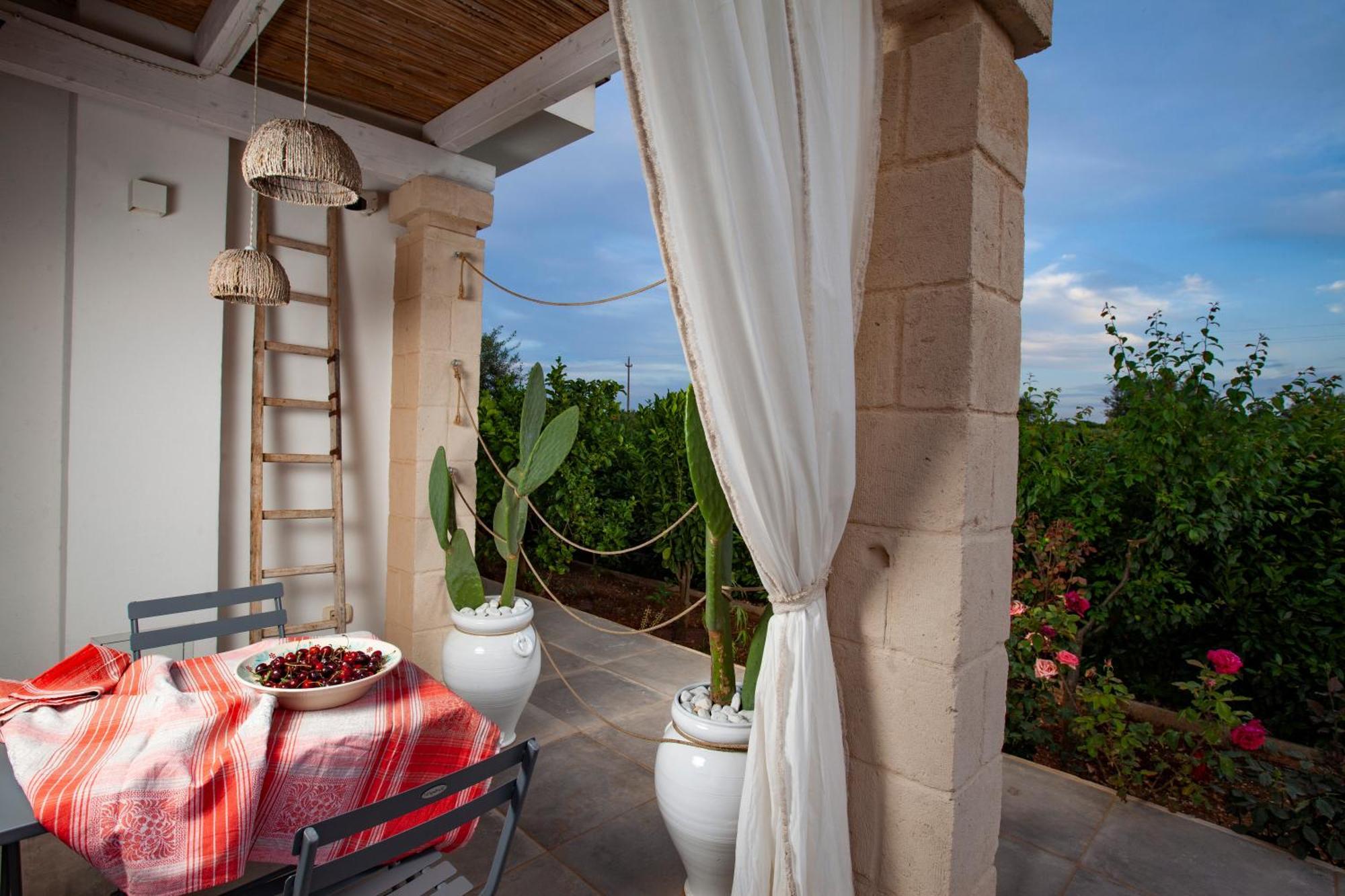 Hostal Casa Mia In Puglia Conversano Exterior foto